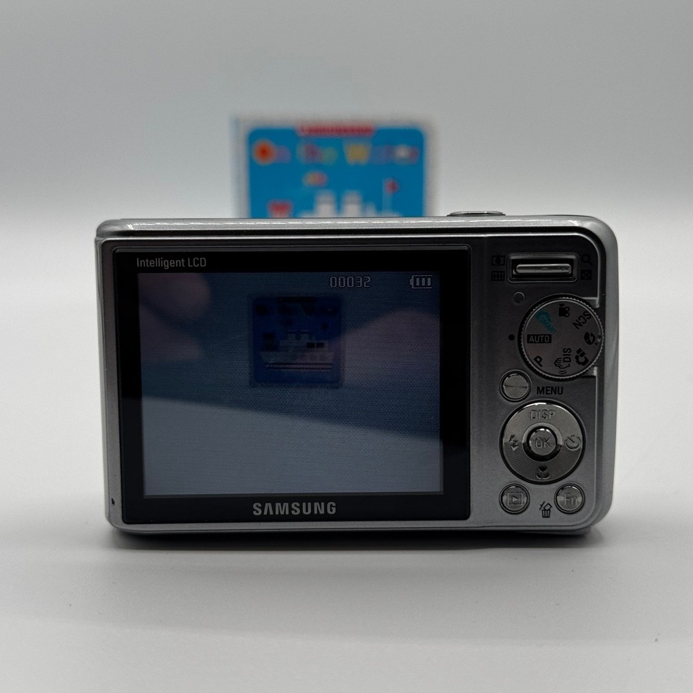 Samsung SL502 Digital Camera 12.2MP 5x Optical Zoom Silver Point and Shoot - Picture 7 of 10